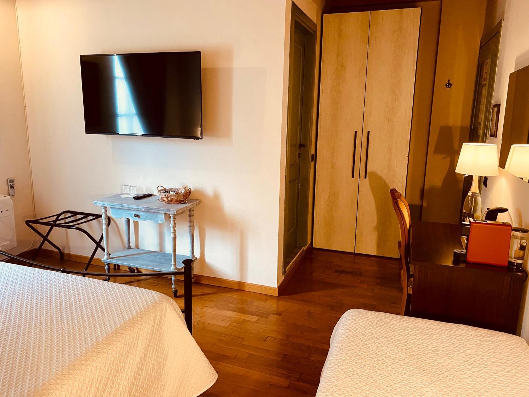 ホテル La Casina Dello エクステリア 写真