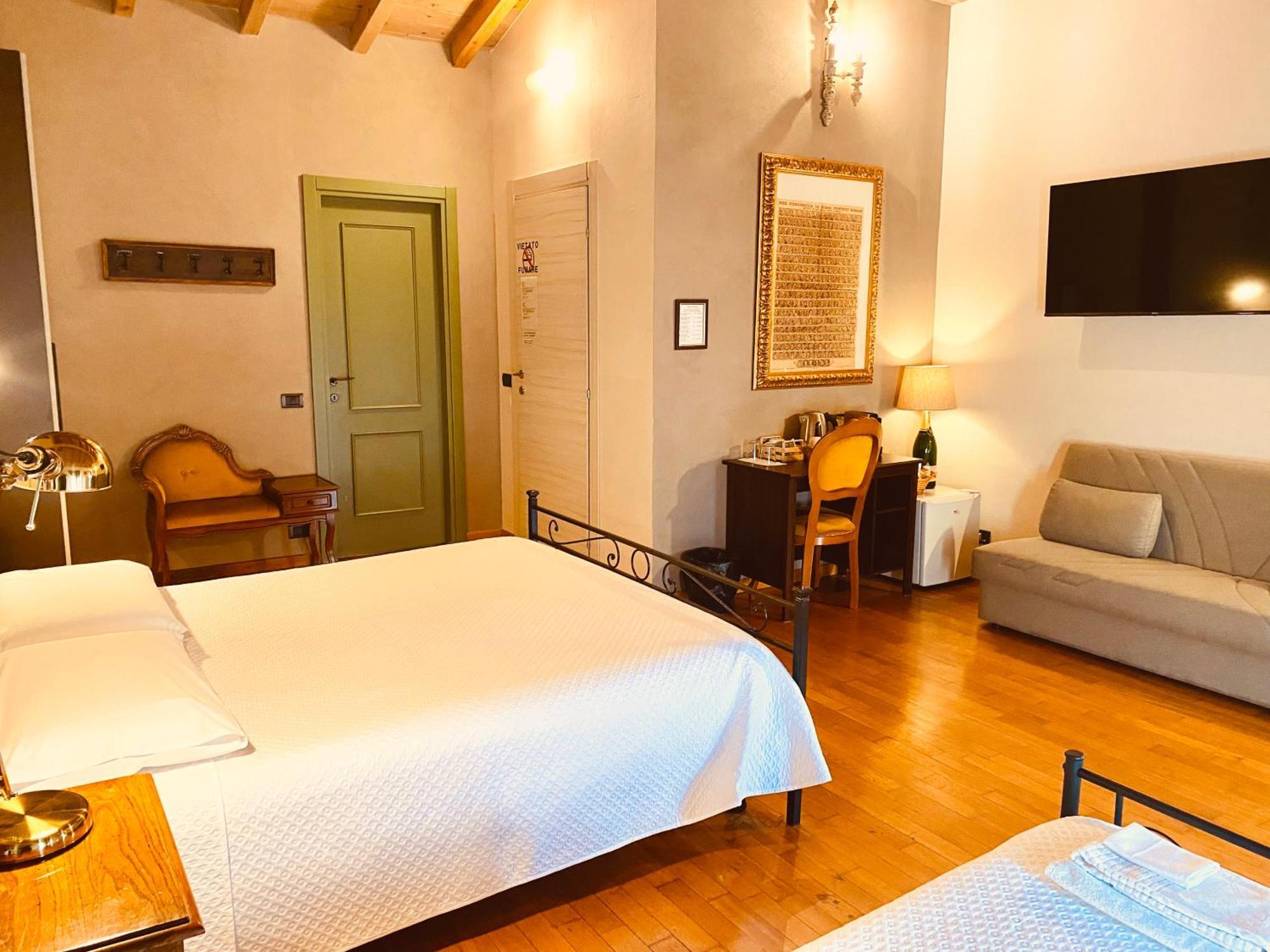 ホテル La Casina Dello エクステリア 写真
